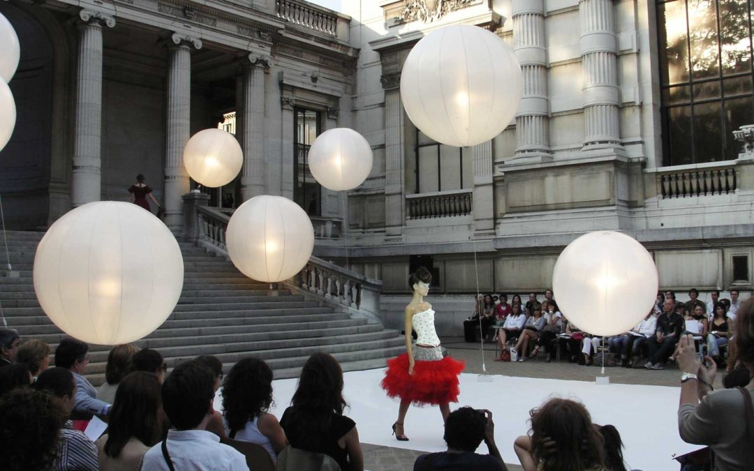 Mettre en lumière son événement grâce à un ballon éclairant !